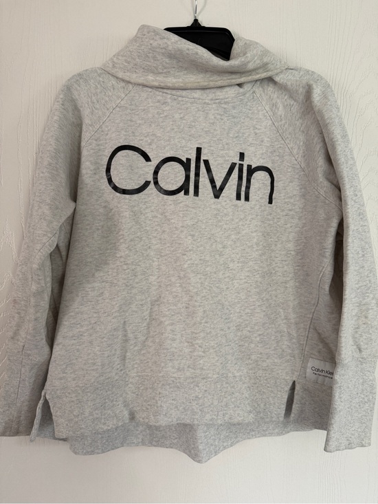 Calvin Klein Sweaters - Calvin Klein Heather Gray Performance Pullover